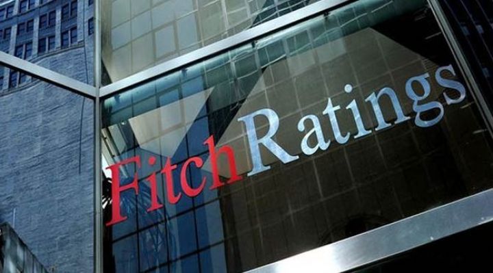 “Fitch” də Azərbaycana  “stabil” dedi