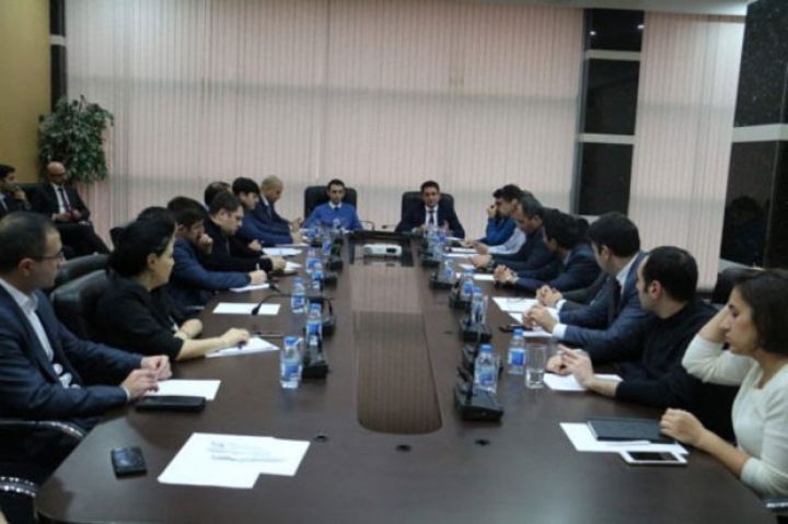 Ödəniş kartları bazarında tətbiq olunan xidmət haqqı tarifləri müzakirə edilib