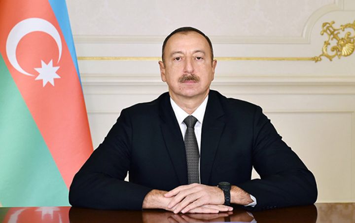 Prezident və birinci xanım Universitet korpusunun açılışında