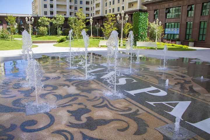 Bakının ən gözəl və ən iri park – həyətini yaradan Renessans Palace Yaşayış Kompleksi