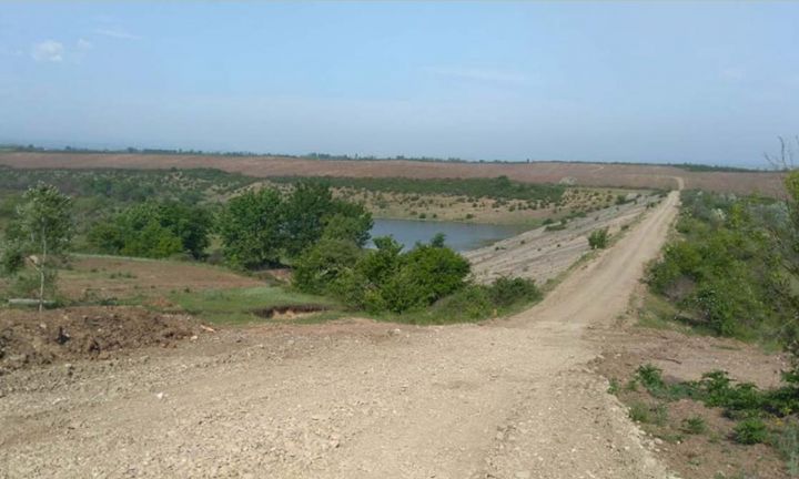 Azərbaycanda ikinci "ağıllı bağ" salınır