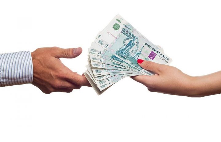 Xaricdən Azərbaycana köçürülən pullar artıb