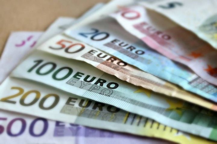 Avropa Mərkəzi Bankı daha 620 milyard avro çap edəcək