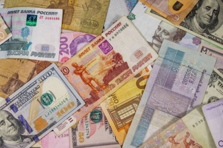 Rəsmi məzənnələr açıqlandı