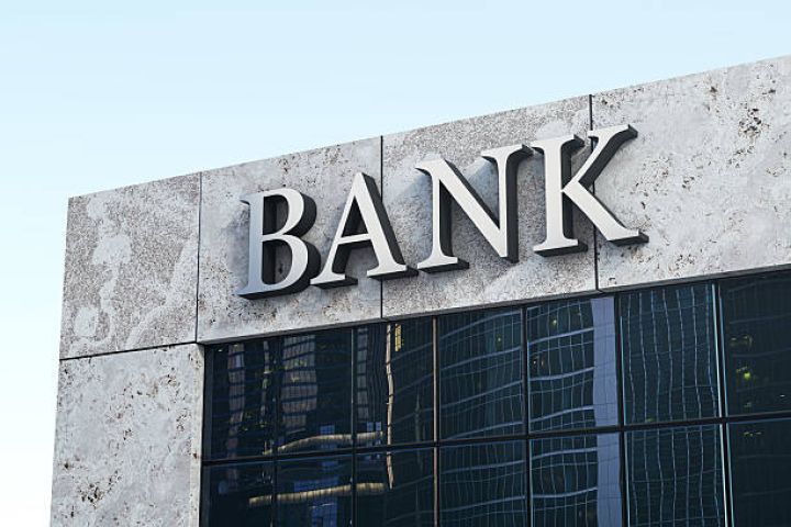 21 bank mənfəət açıqladı - SİYAHI