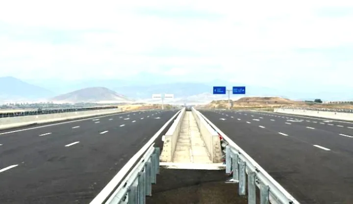 Minik avtomobili ilə 1 km gediş üçün 8,6 qəpik ödəniləcək  -  Bu gündən qüvvəyə mindi