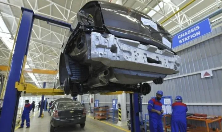 Azərbaycanda minik avtomobili istehsalı  50 faizdən çox artıb