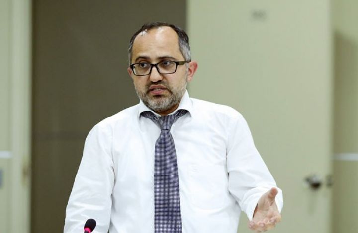 "460 milyon manatdan çox vəsait olmalıdır ki, sizlərə də nəsə çatsın"