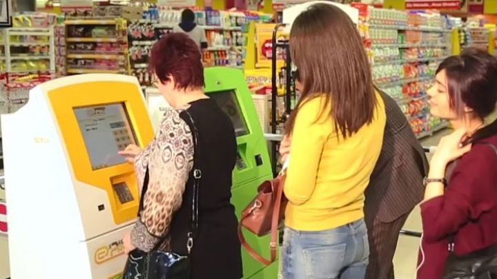 Aylıq dövriyyəsi 11 milyon manatı keçib