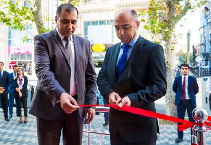 Bakıda 24/7 rejimdə işləyən bank filialı istifadəyə verildi
