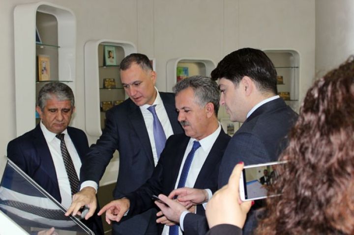 "Azərpoçt"un kartları Türkiyə poçtunun platformasında dəstəklənəcək