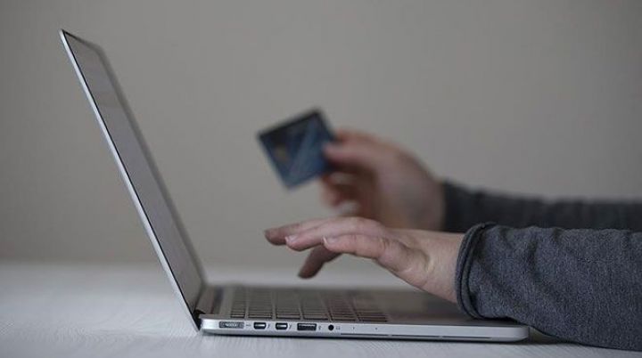 Sayt üzərindən kart ilə ödənişləri rahat qəbul etmək imkanı - PAŞA BANKDAN TƏKLİF