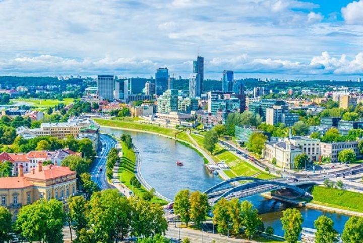 Litvada immiqrantlara ehtiyac duyulur