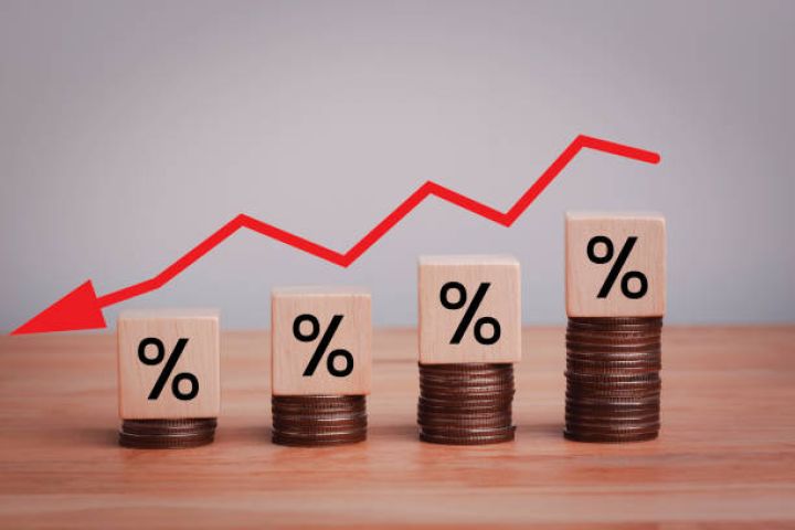 Azərbaycanda aylıq ucuzlaşma qeydə alınıb - DEFLYASİYA