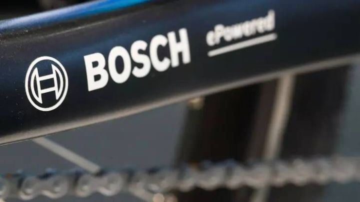Bosch işçilərinin iş saatlarını və maaşlarını azaltmaq qərarına gəlib - Şirkət 5550 nəfəri də ixtisar edəcək