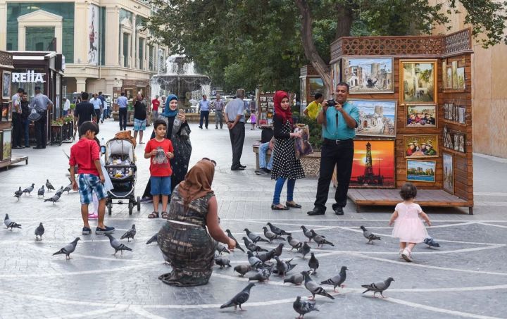 Azərbaycana gələn turistlərin xərcləri 281 milyon manata yaxın azalıb